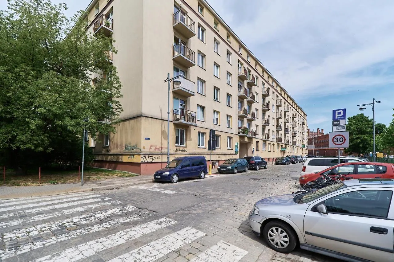 Apartments Wroclaw Museum Square By Renters